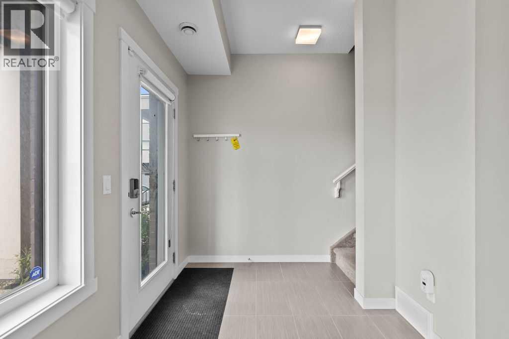 Single Family House for Sale in   Sherwood Square NW Sherwood Calgary 