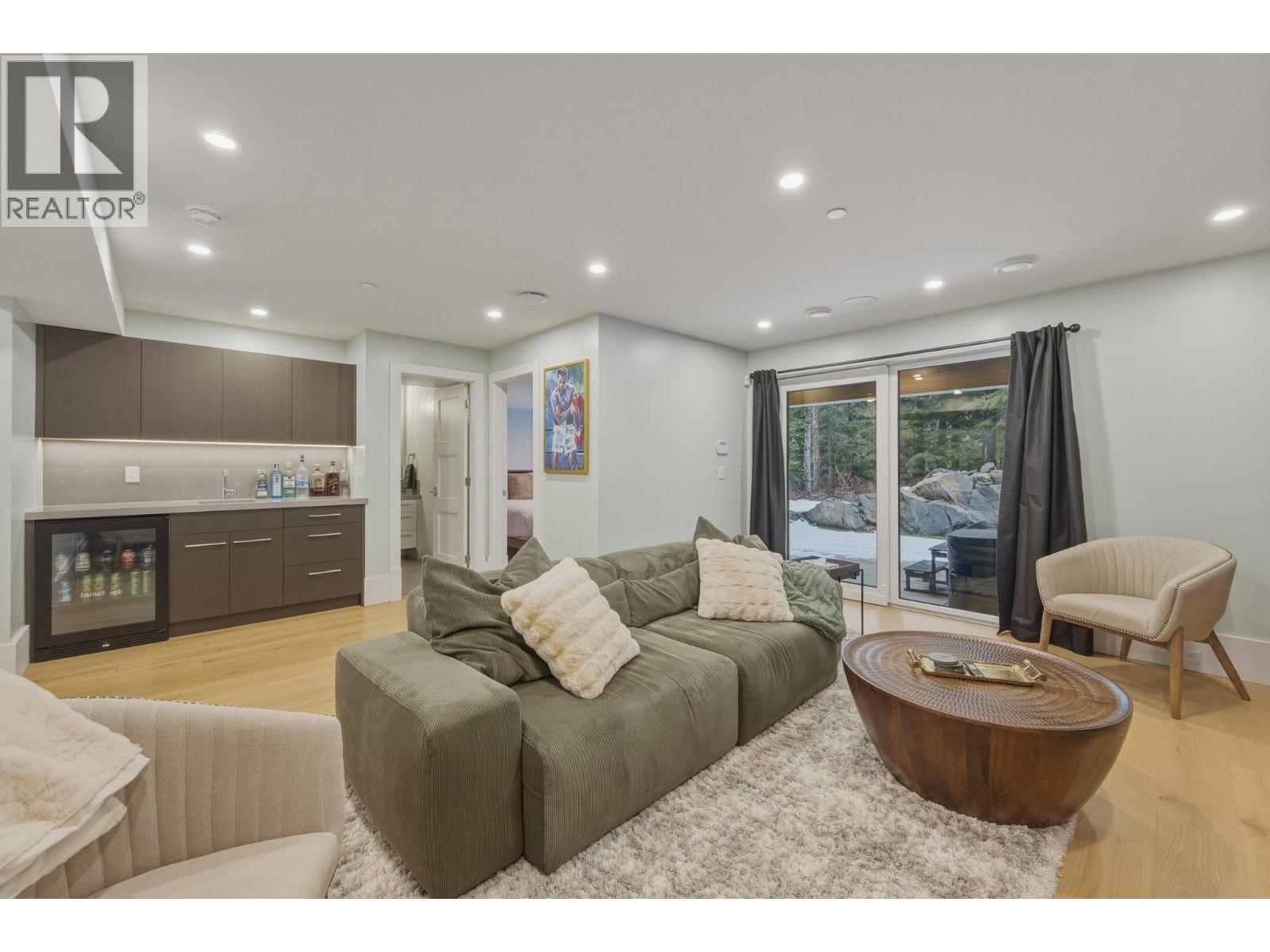 1733 RIVER RUN PLACE, Whistler