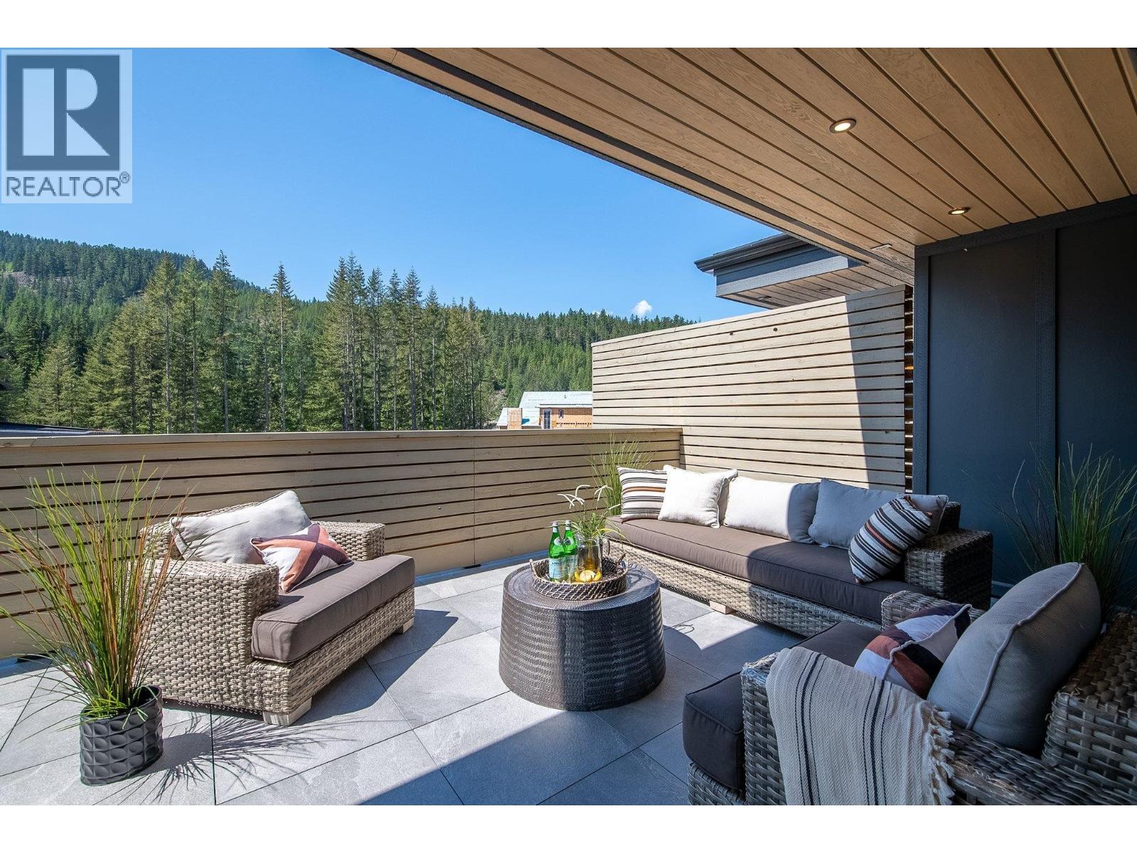 1733 RIVER RUN PLACE, Whistler