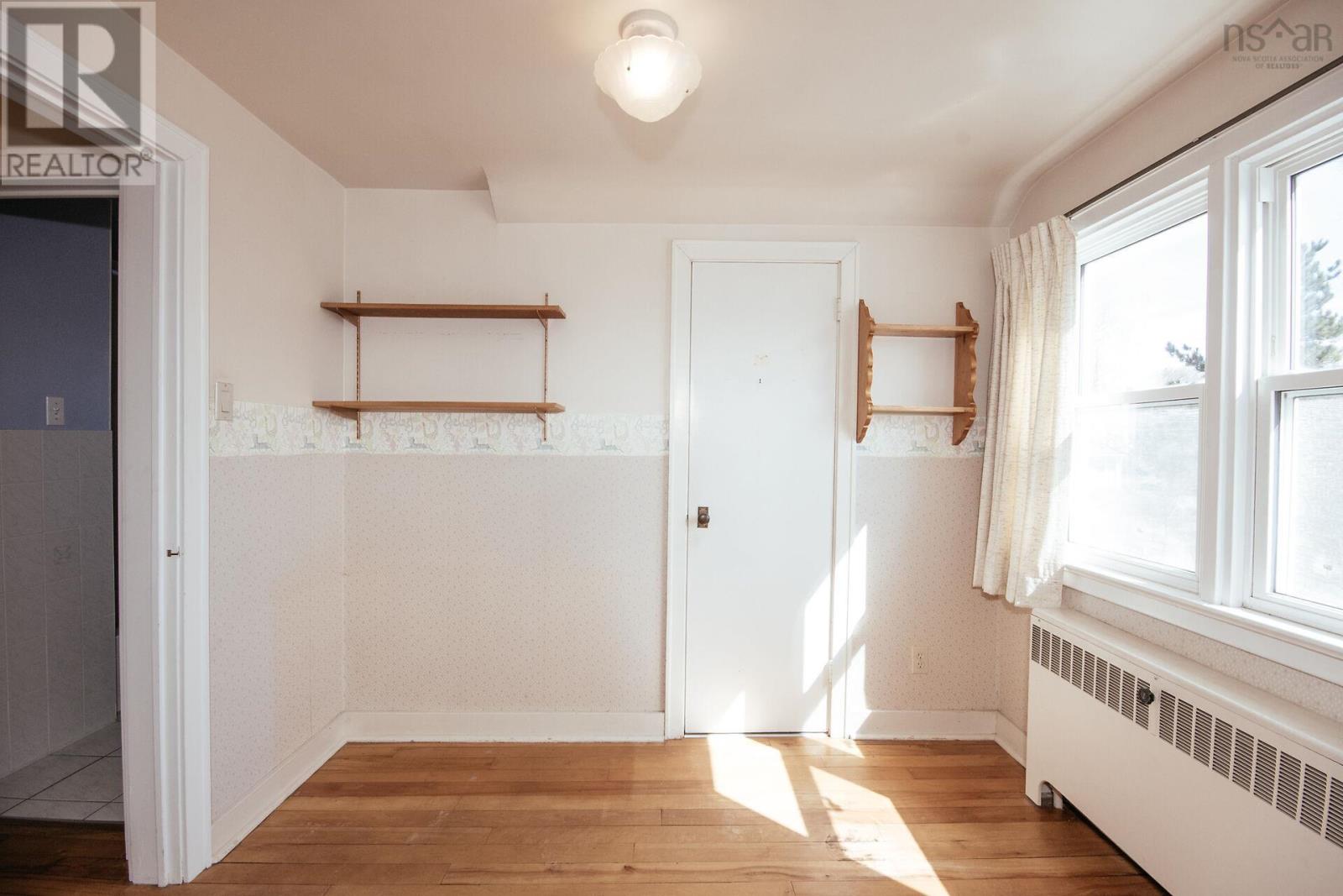 Property 26 of 50 of 2879 RALPH DEVLIN Drive