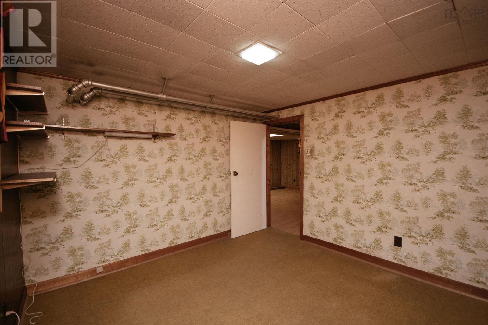 Property 13 of 50 of 2879 RALPH DEVLIN Drive