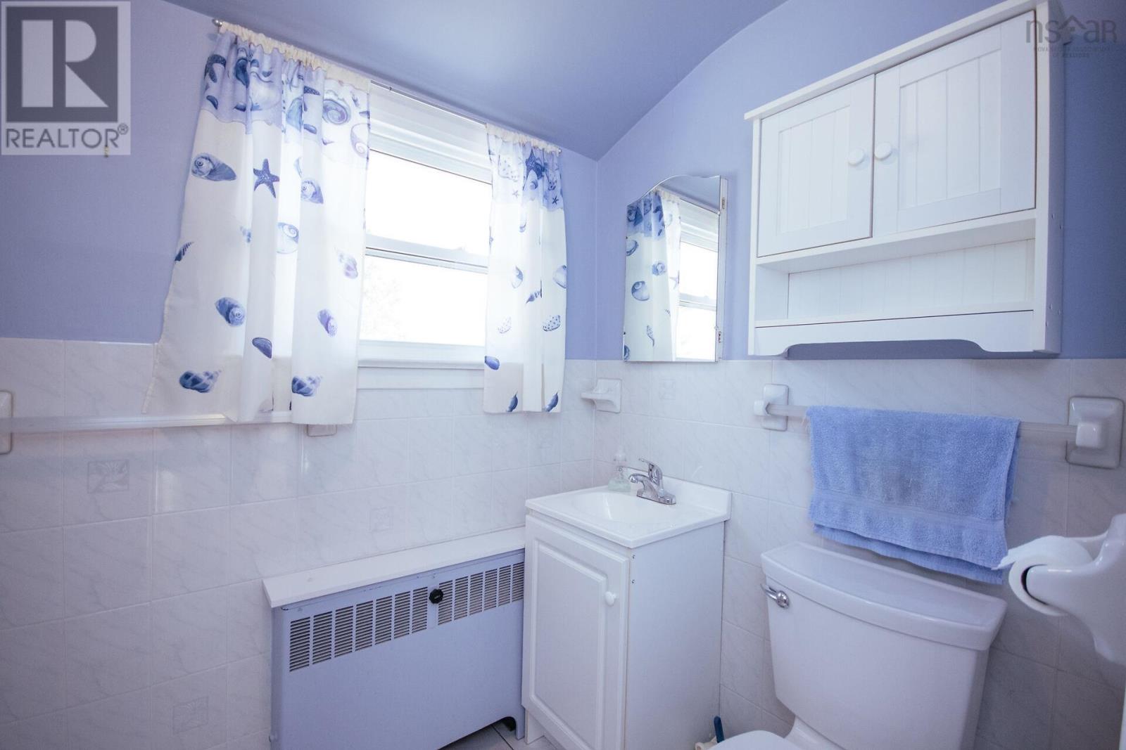 Property 17 of 50 of 2879 RALPH DEVLIN Drive