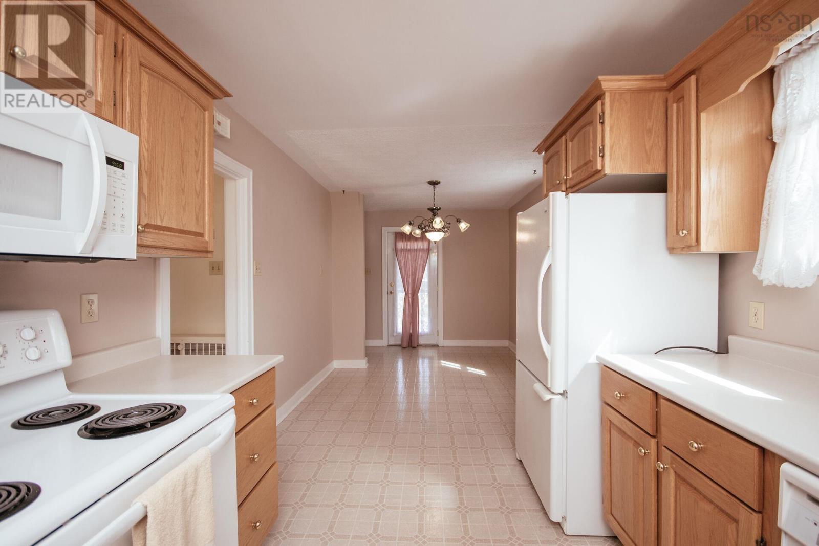 Property 48 of 50 of 2879 RALPH DEVLIN Drive