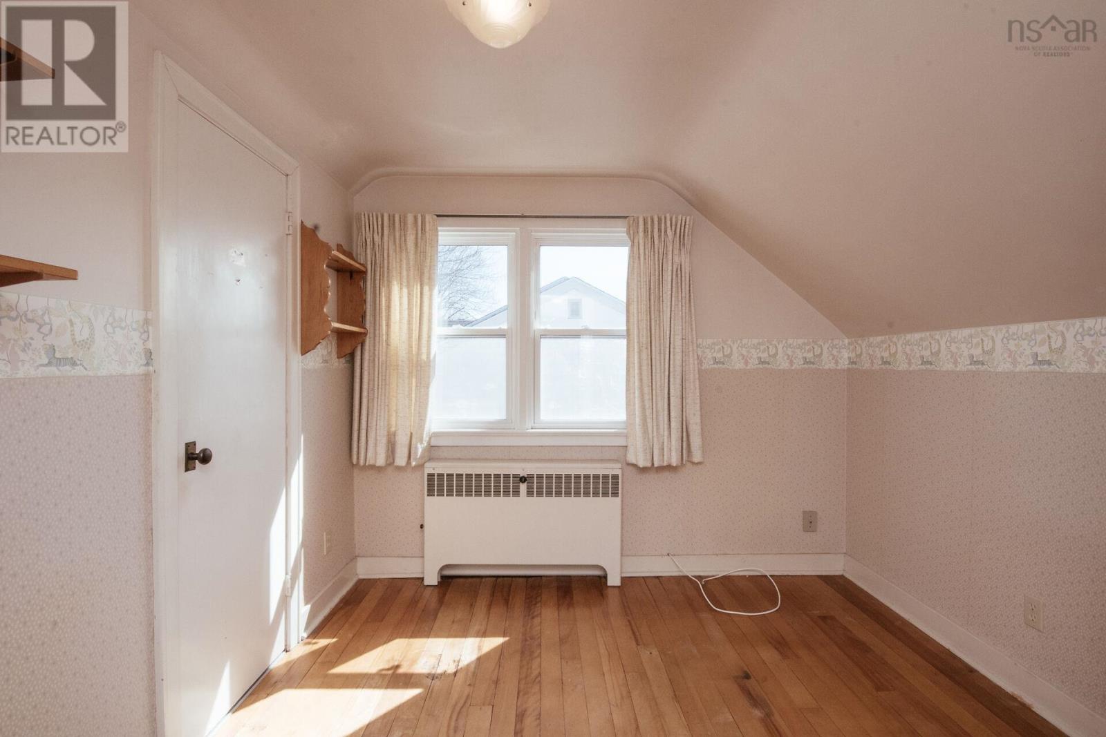 Property 41 of 50 of 2879 RALPH DEVLIN Drive