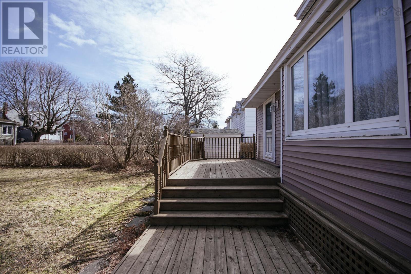 Property 20 of 50 of 2879 RALPH DEVLIN Drive