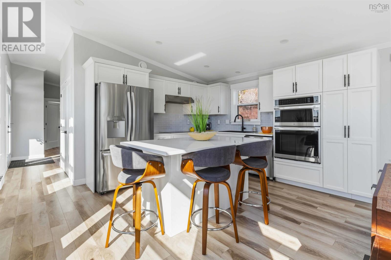 Property 19 of 32 of 11 693 Masons Beach Road