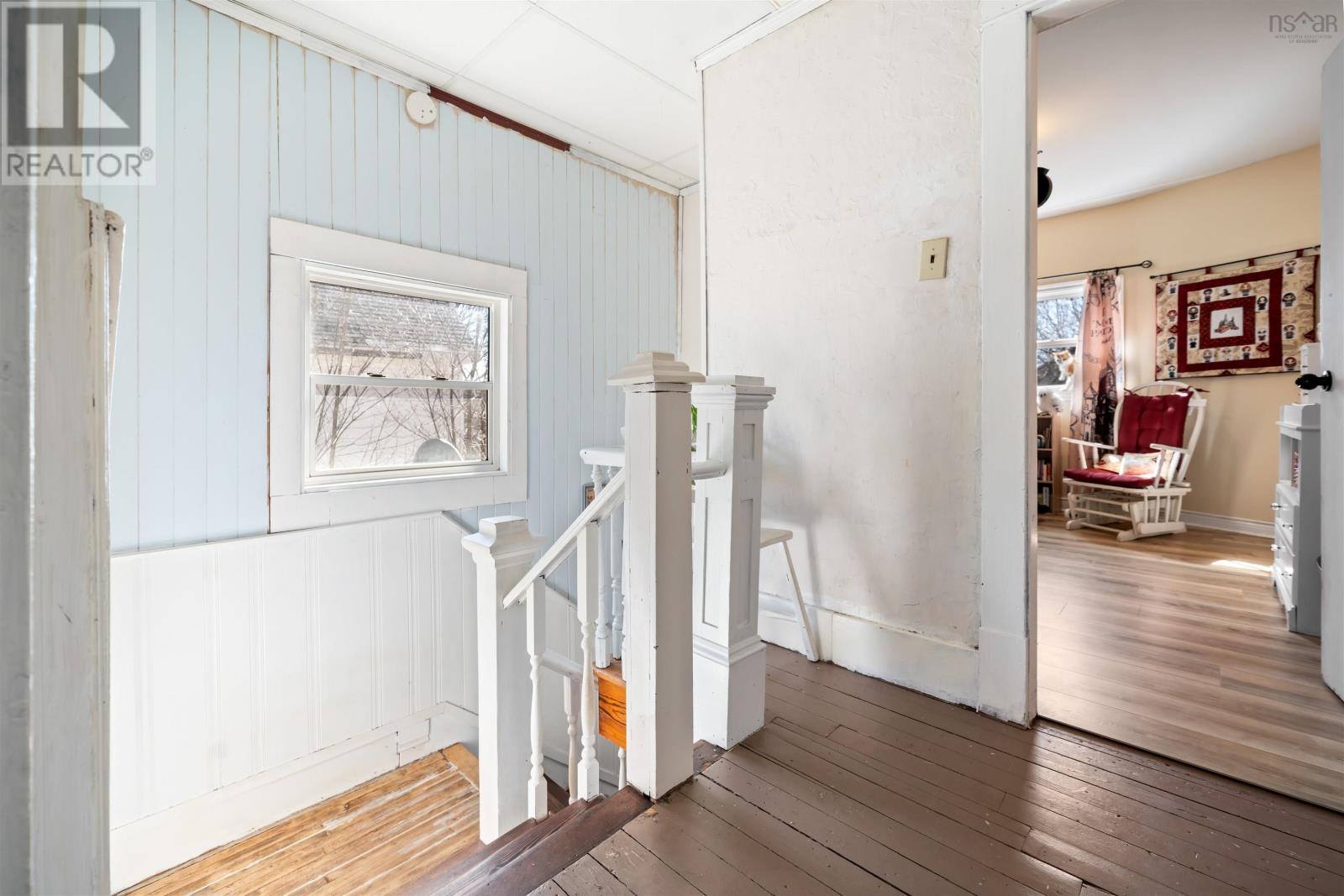 Property 35 of 49 of 2 Davison Street