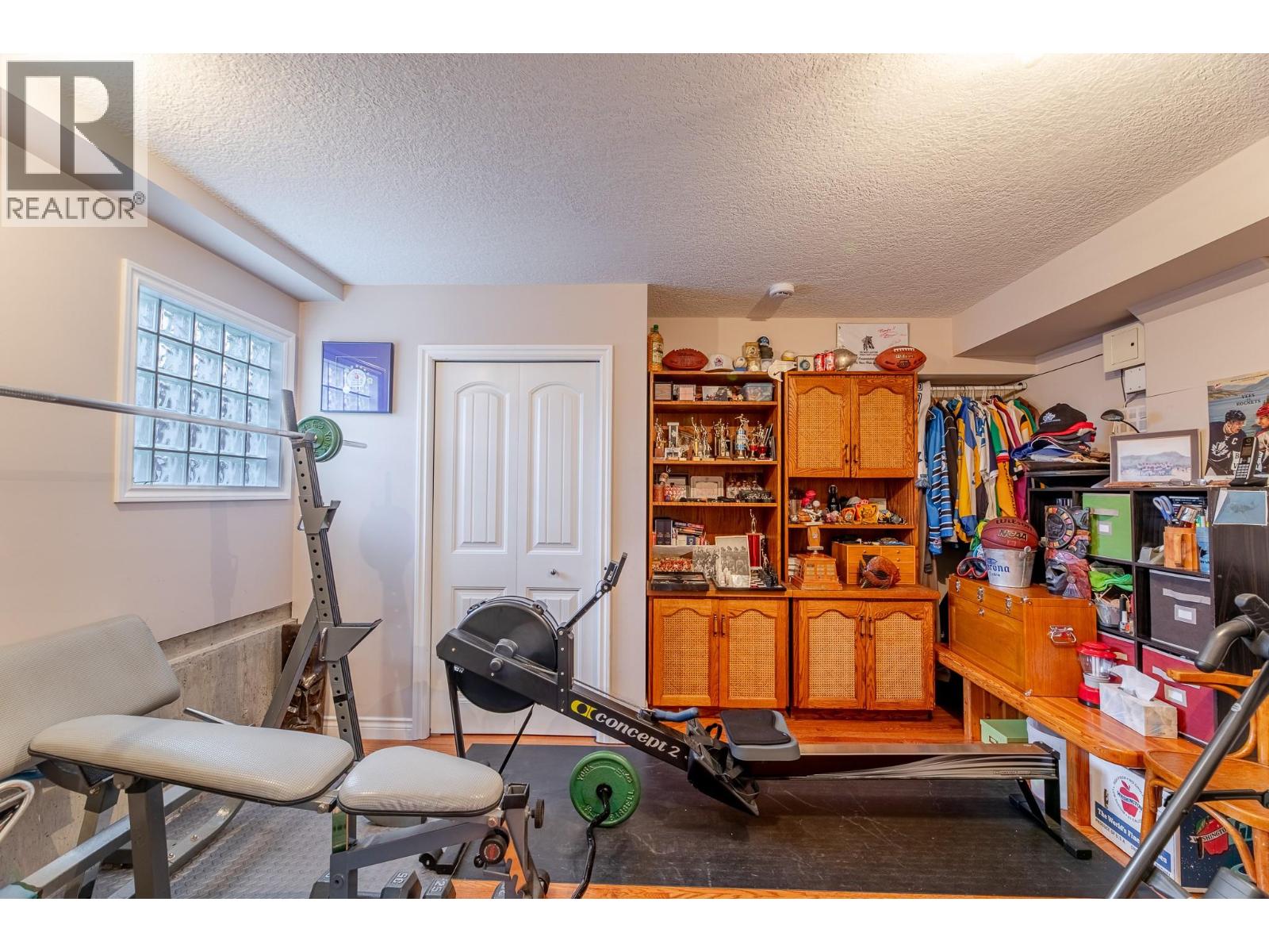 114 Lakeview Street - 38