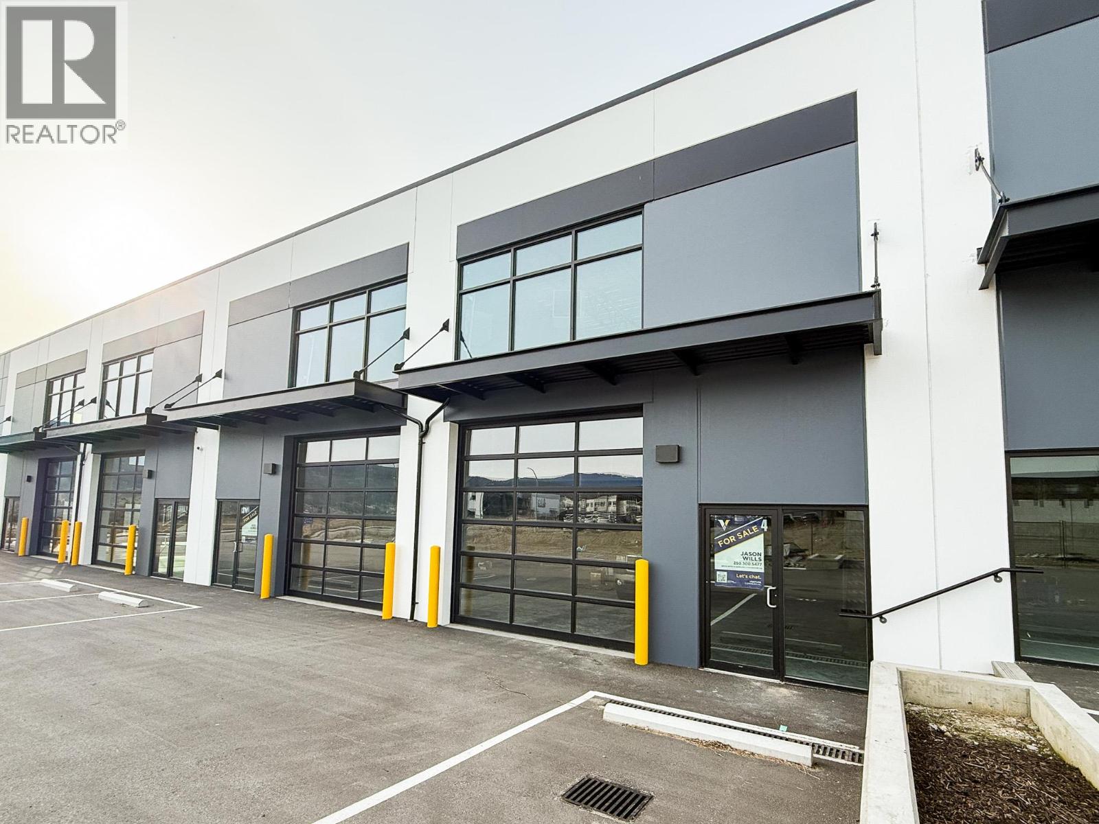 3 & 4 1990 Pier Mac Way, Kelowna