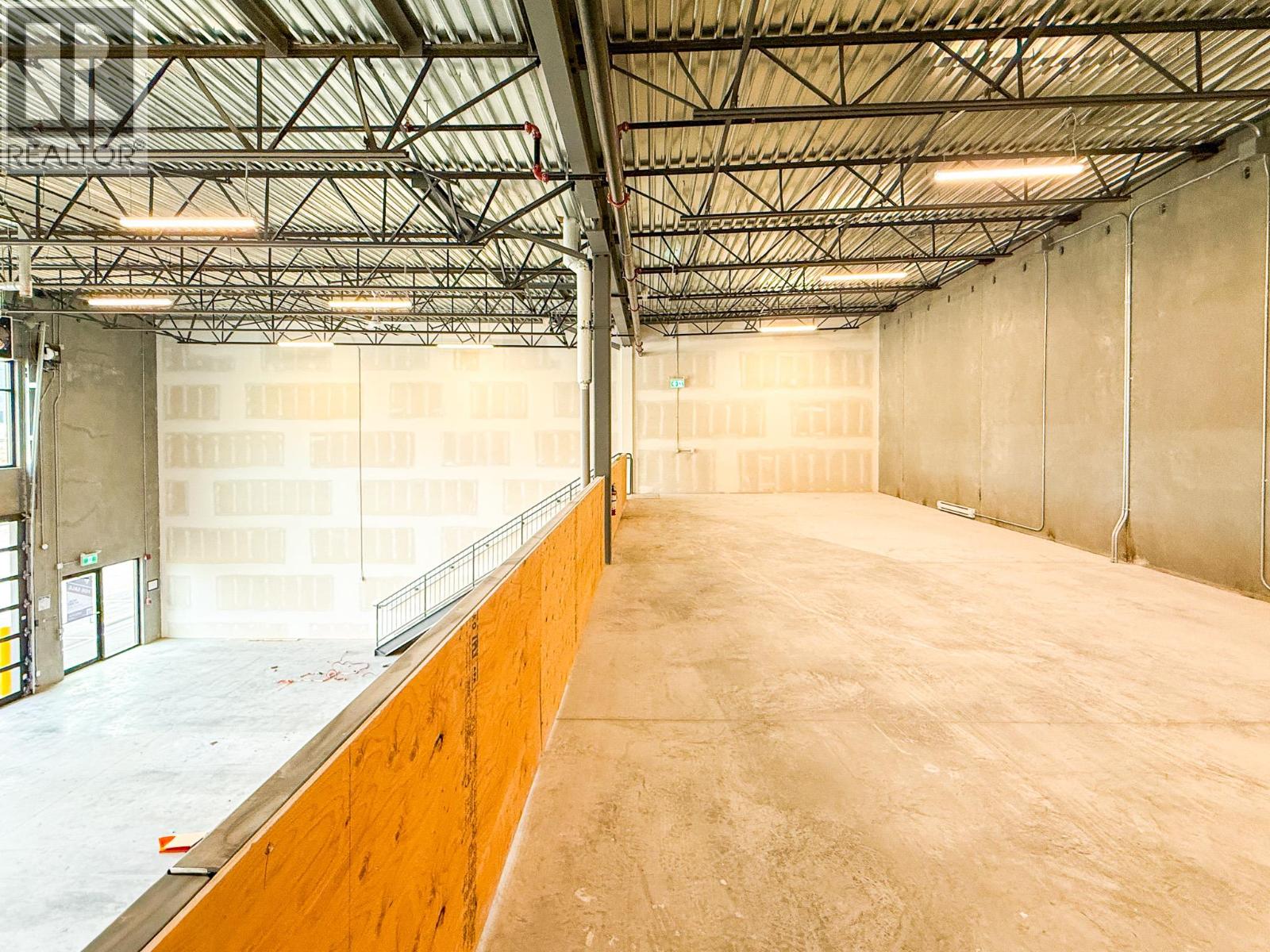 3 & 4 1990 Pier Mac Way, Kelowna