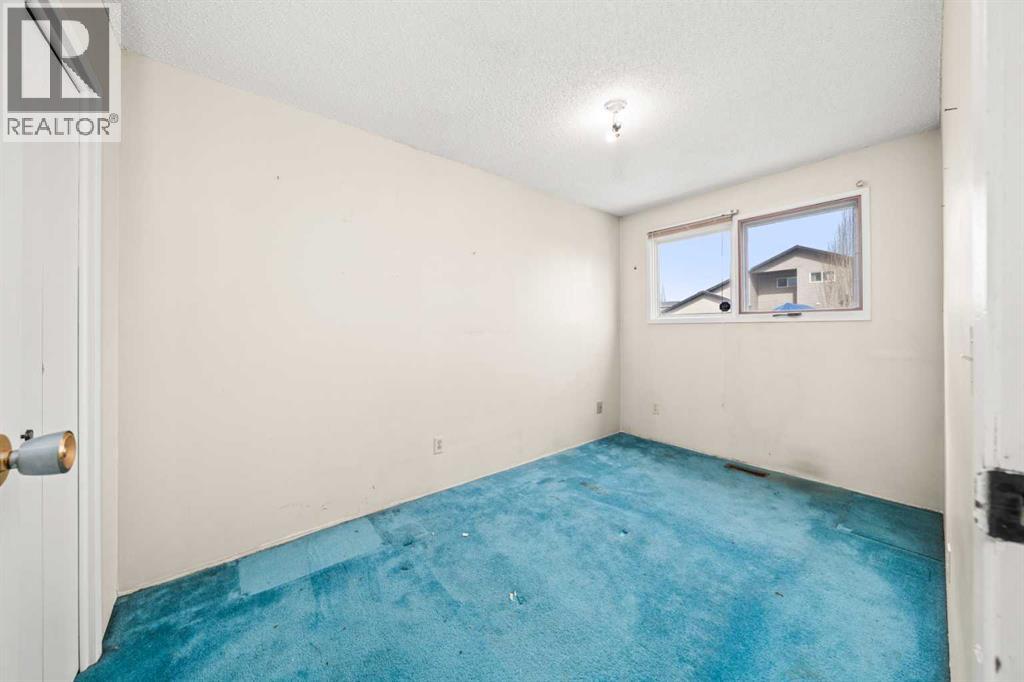 Single Family House Bungalow for Sale in  Deerview Court SE Deer Ridge Calgary 