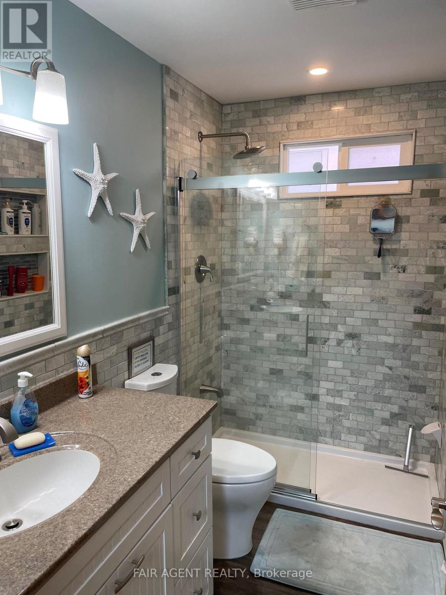 19 ORDNANCE AVENUE - 20