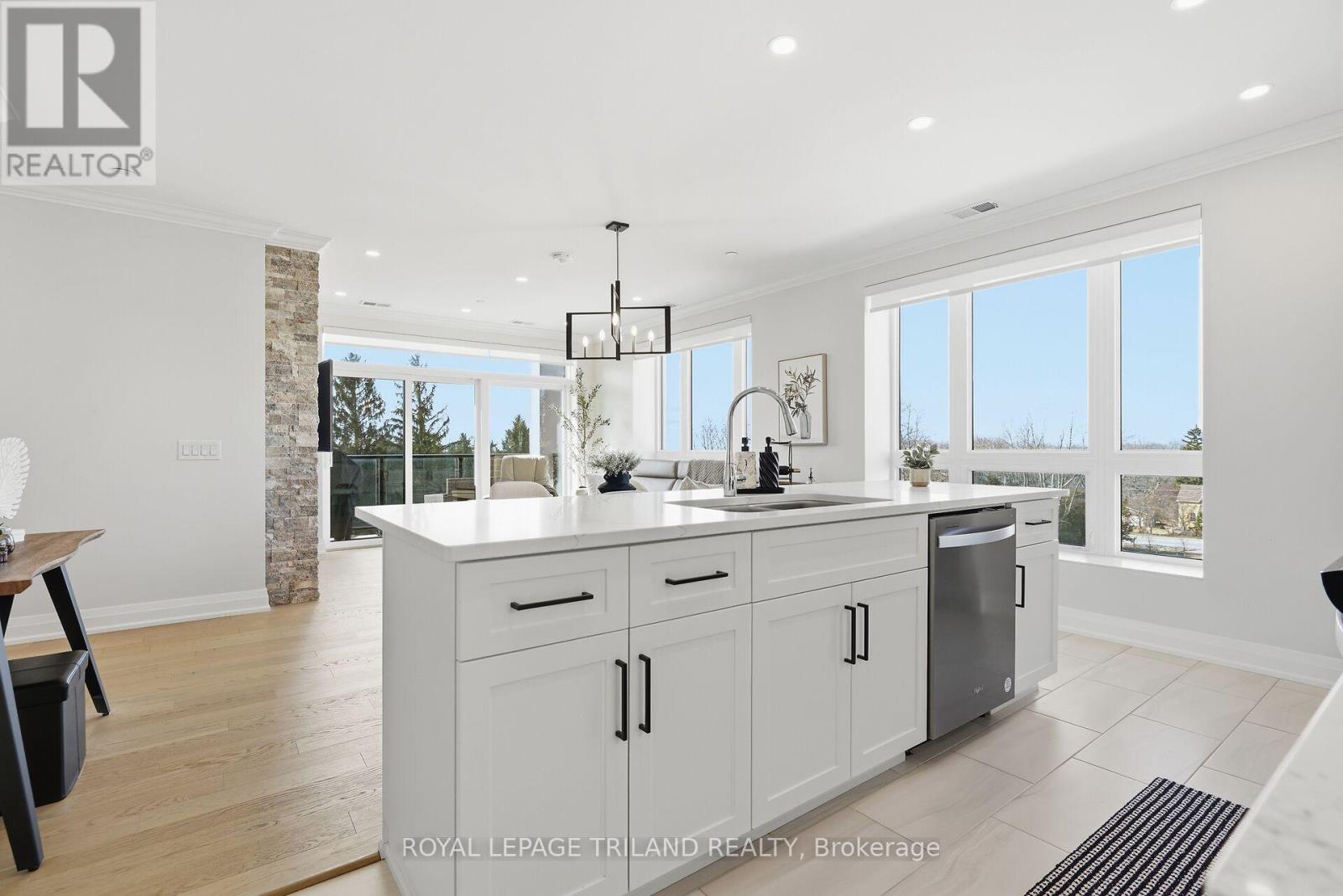 #310 1560 UPPER WEST AVENUE - 12