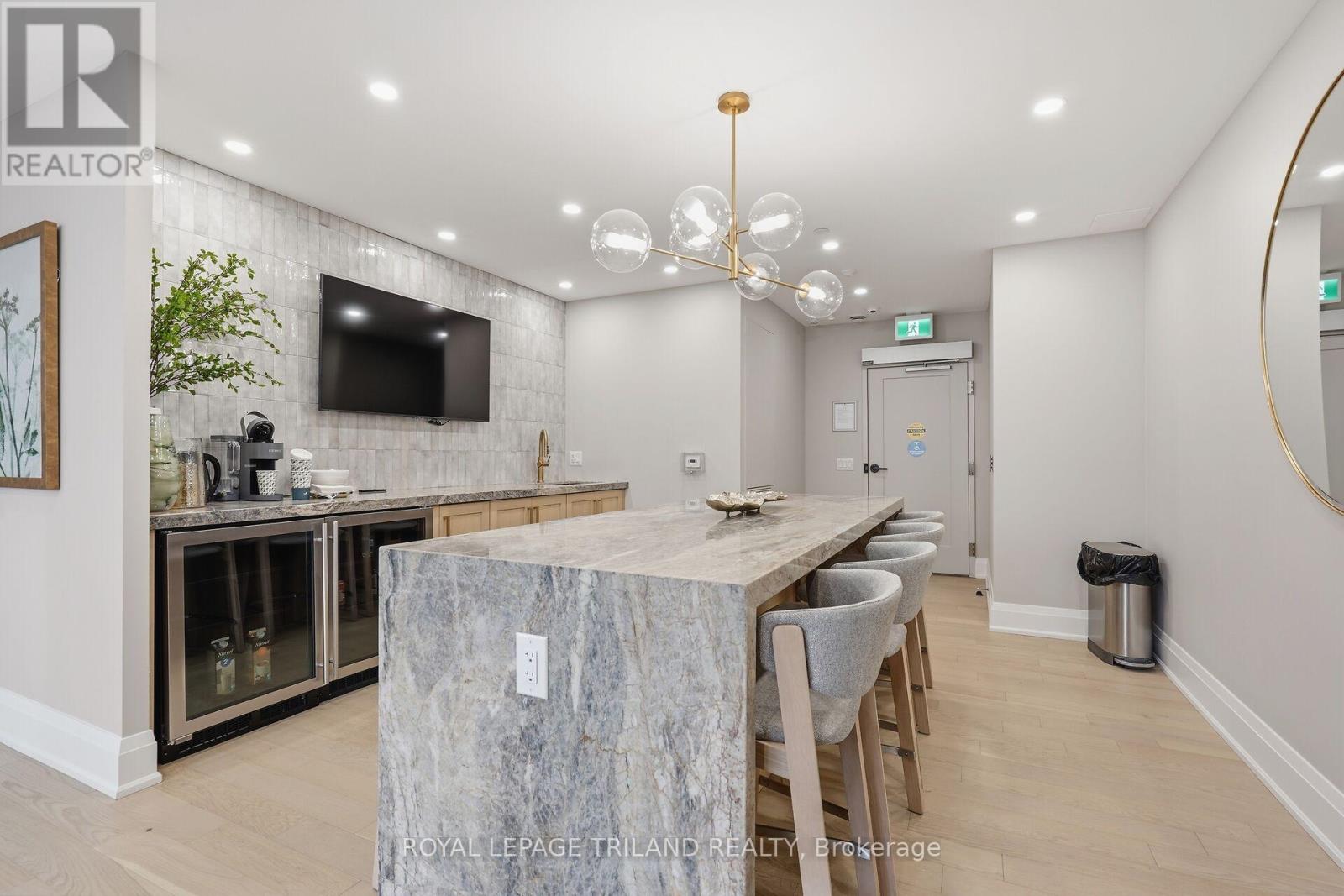#310 1560 UPPER WEST AVENUE - 42