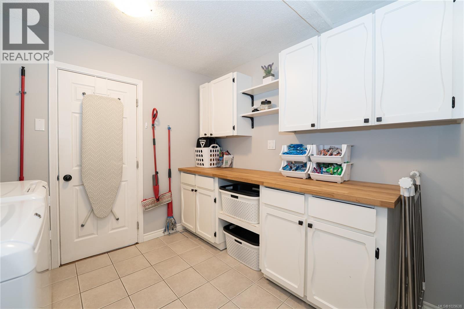 1816 DEBORAH DR - 14