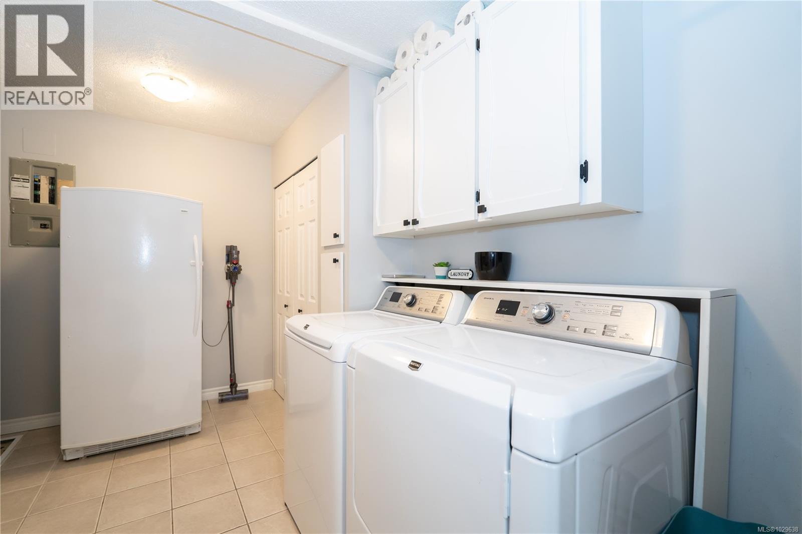 1816 DEBORAH DR - 15