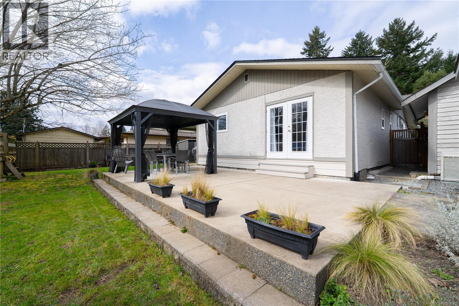 1816 DEBORAH DR - 31