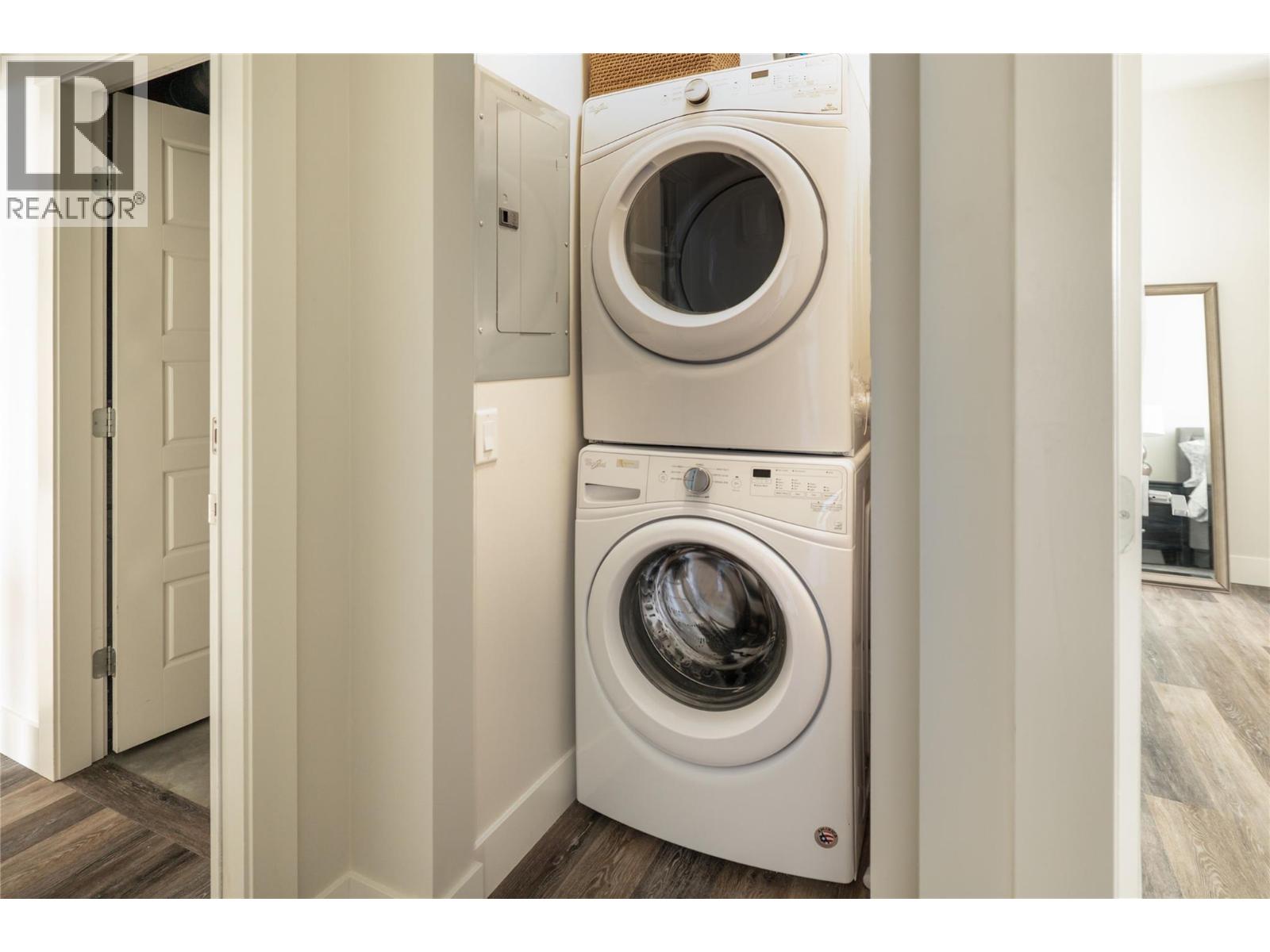 1388 MINE HILL DRIVE - 42