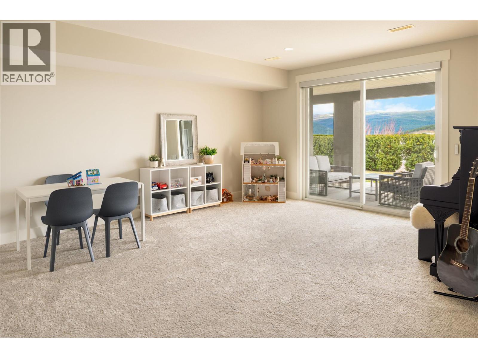 1388 MINE HILL DRIVE - 26