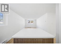 25 Downes Avenue, Prince Edward County, ON K0K2T0 Photo 6