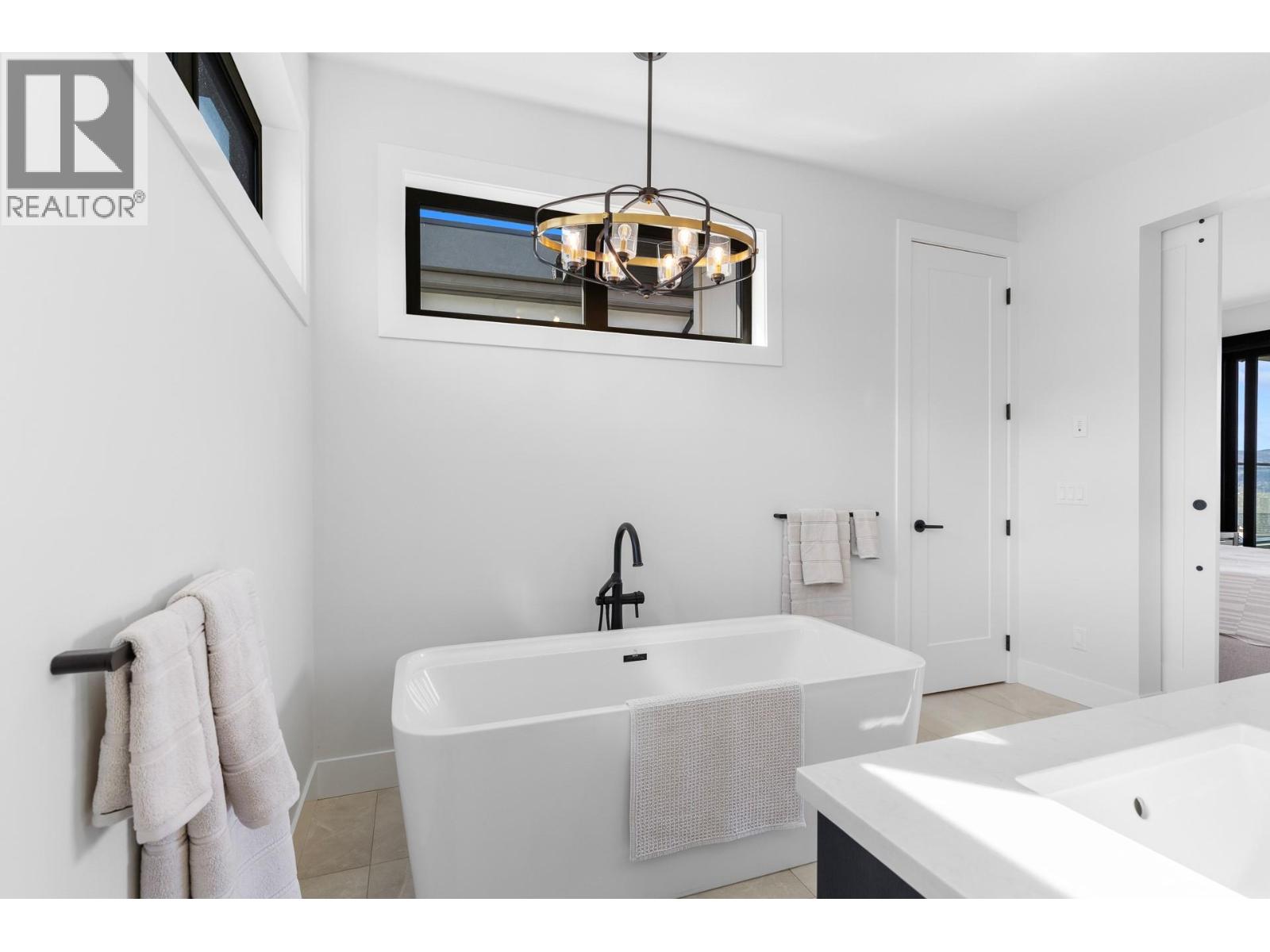  491 Trestle Ridge Drive, Kelowna