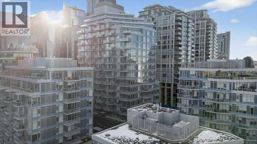 Single Family House for Sale in   Waterfront Court SW Chinatown Calgary 