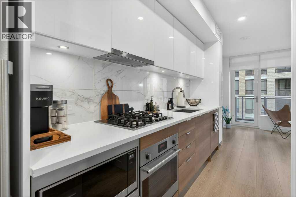 Single Family House for Sale in   Waterfront Court SW Chinatown Calgary 