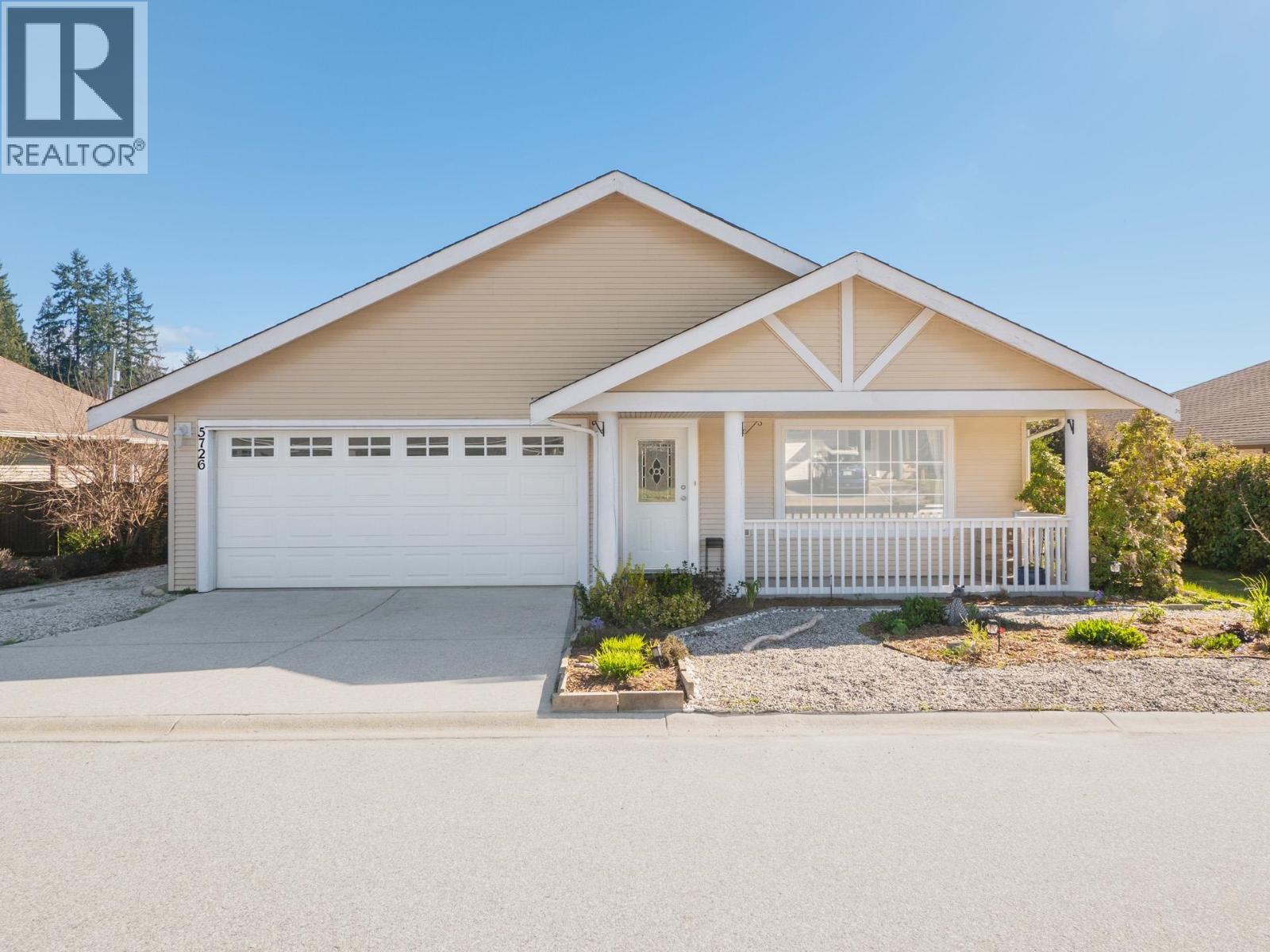 5726 EMILY Way - main photo