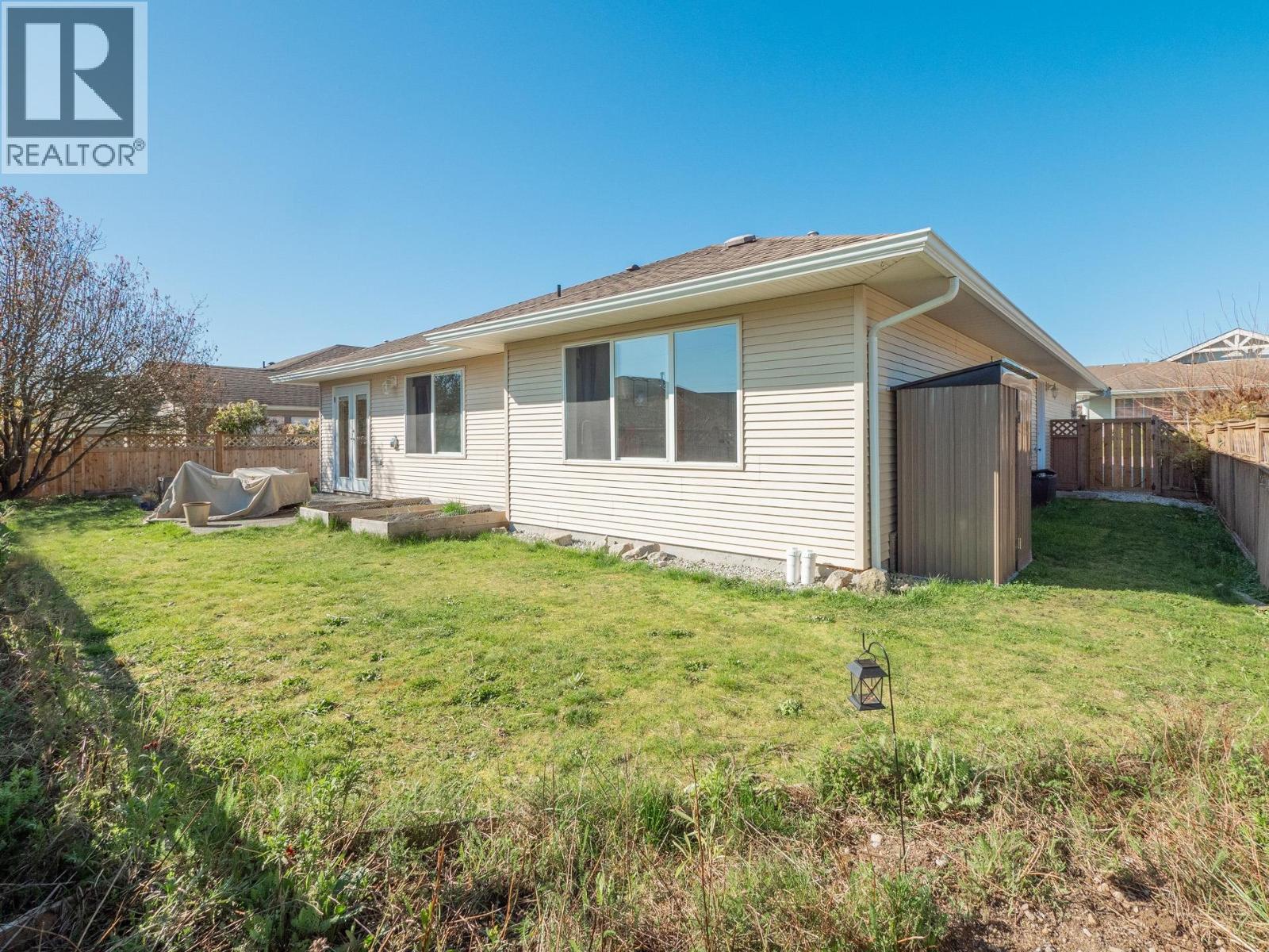 5726 EMILY WAY, Sechelt