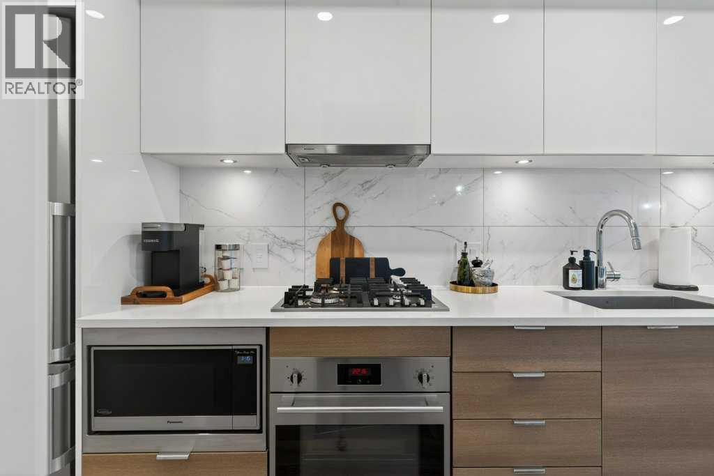 Single Family House for Sale in   Waterfront Court SW Chinatown Calgary 