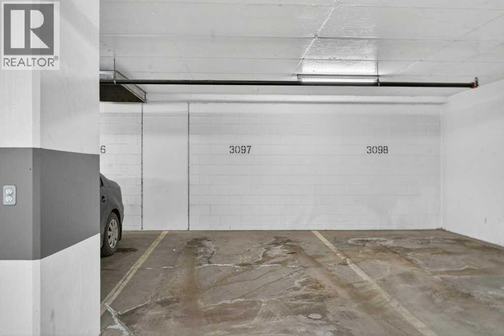 Single Family House for Sale in   Waterfront Court SW Chinatown Calgary 