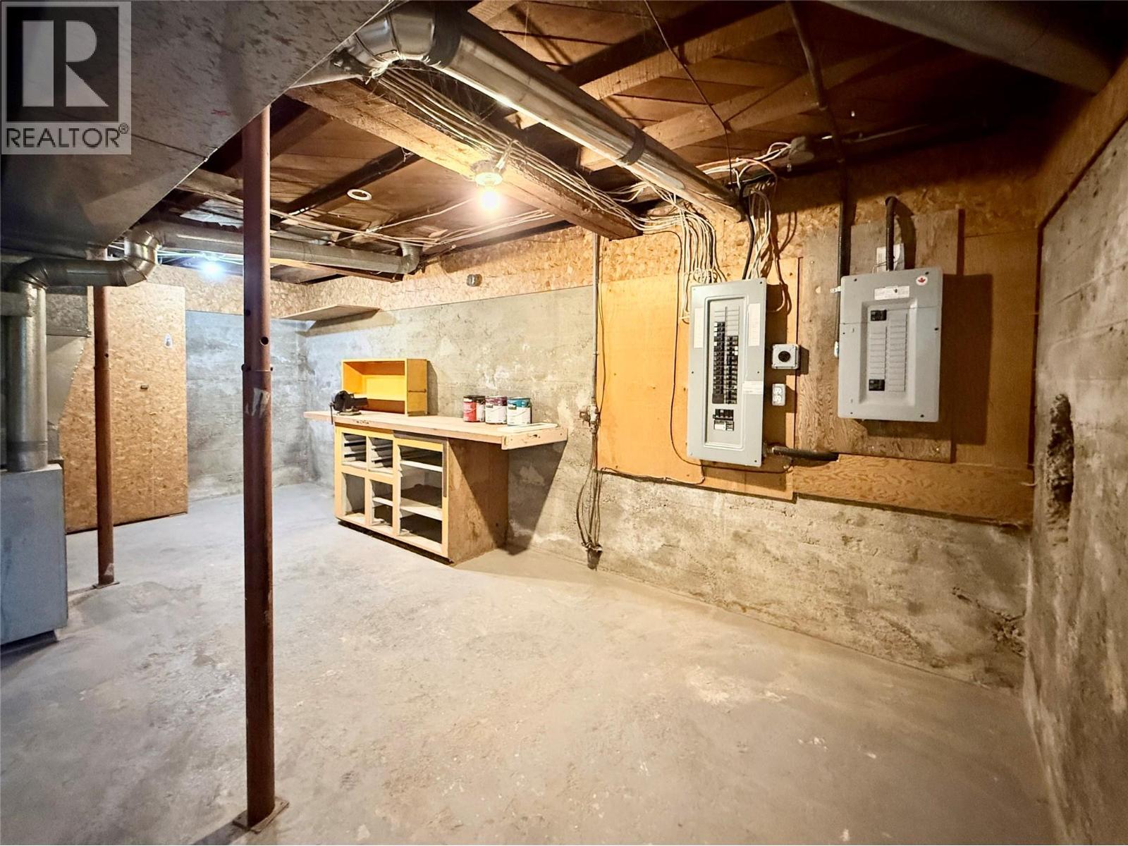  317 4TH Avenue South, Cranbrook