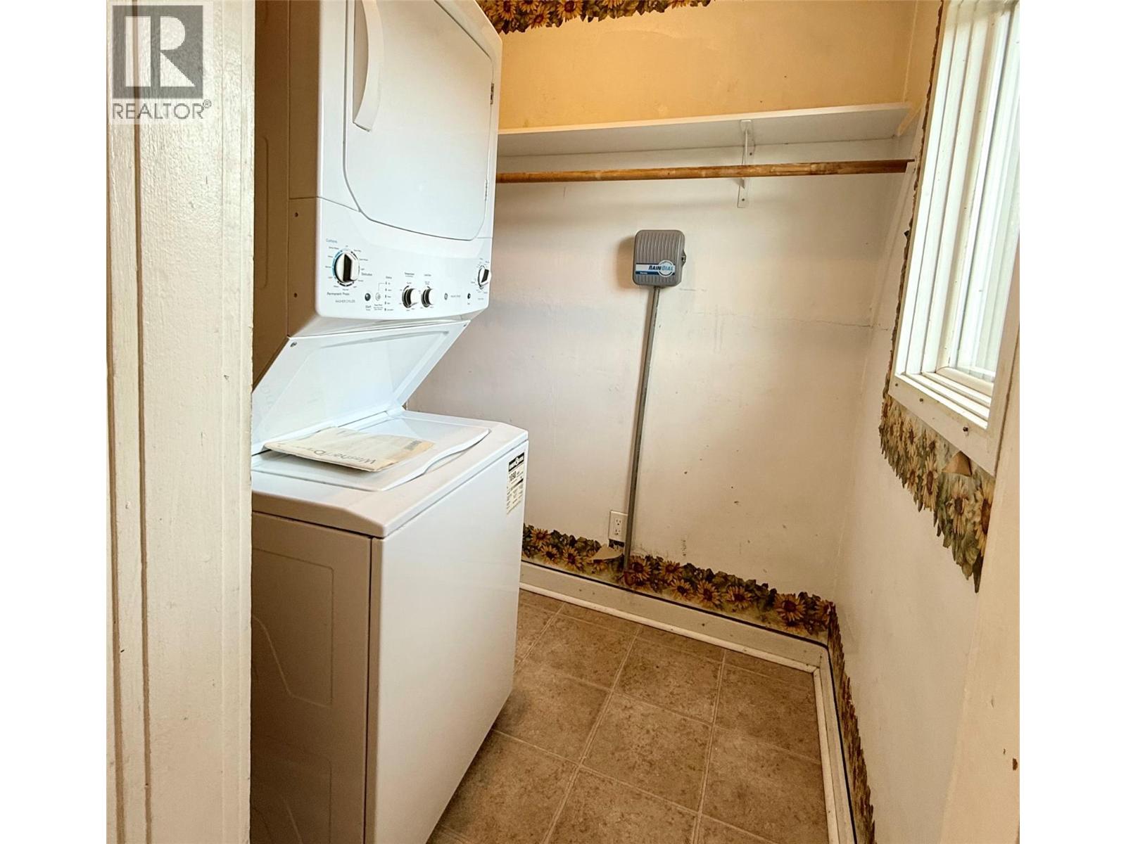  317 4TH Avenue South, Cranbrook