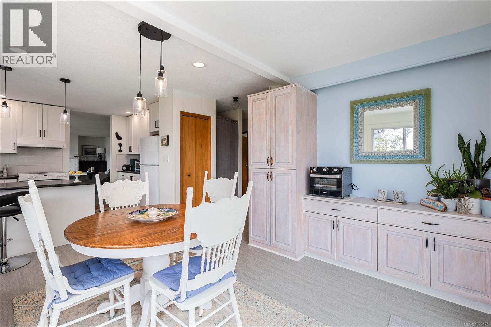  321 Maliview Drive, Salt Spring