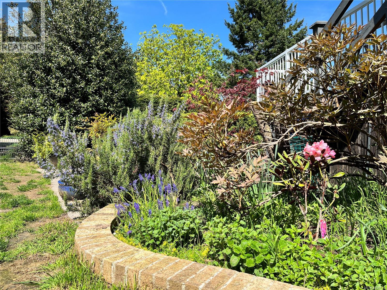  321 Maliview Drive, Salt Spring