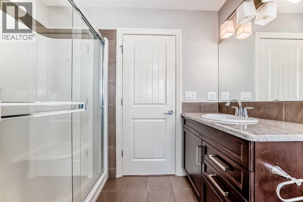 Single Family House for Sale in  Sherwood Street NW Sherwood Calgary 