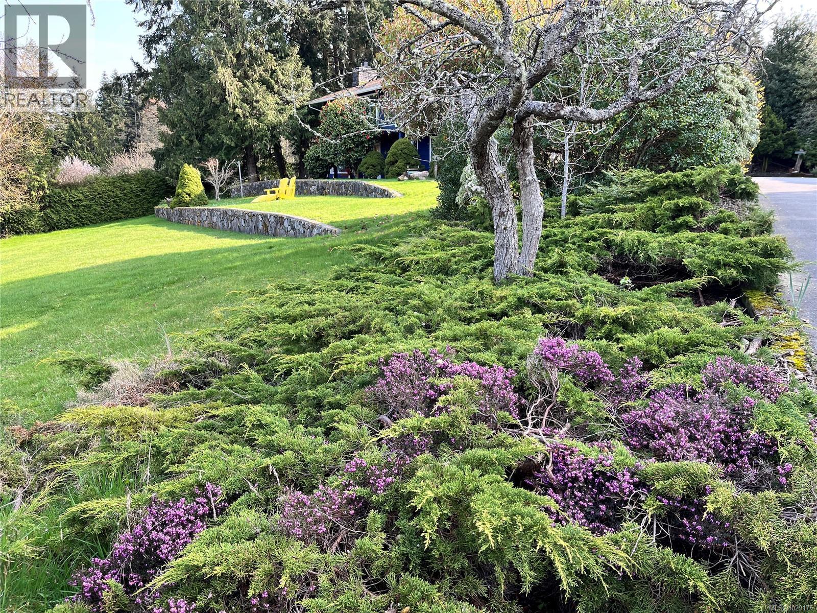  321 Maliview Drive, Salt Spring