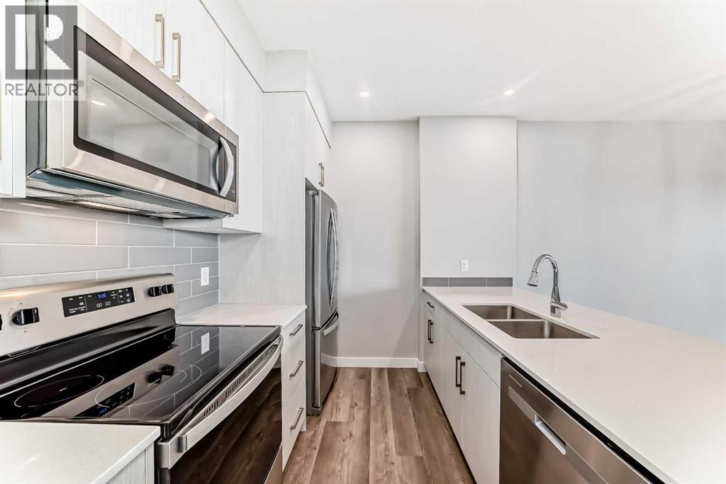 Single Family House for Sale in  Evanscrest Square NW Evanston Calgary 