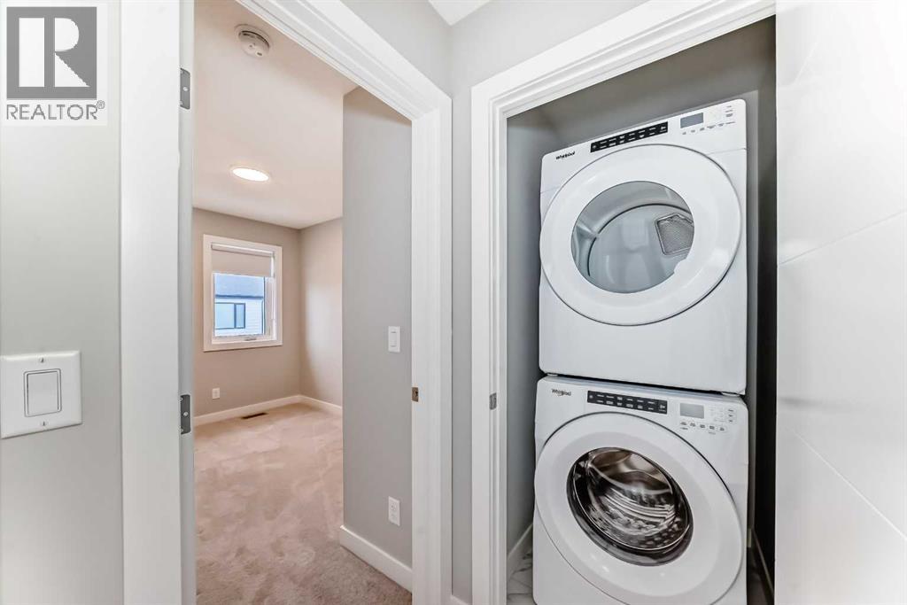 Single Family House for Sale in  Evanscrest Square NW Evanston Calgary 