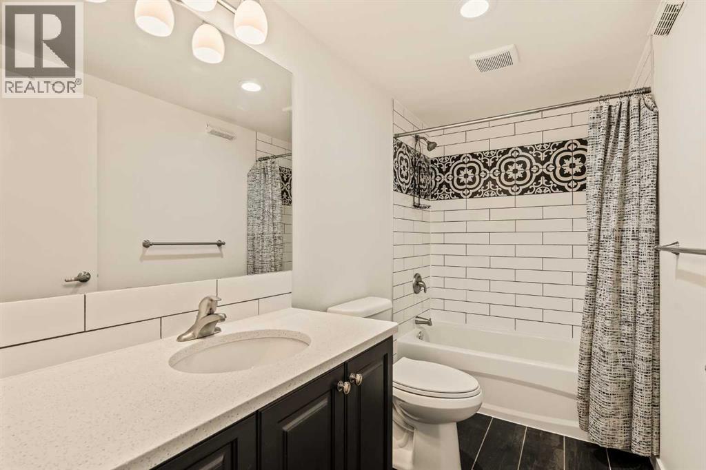 Single Family House Bungalow for Sale in  Galbraith Drive SW Glamorgan Calgary 