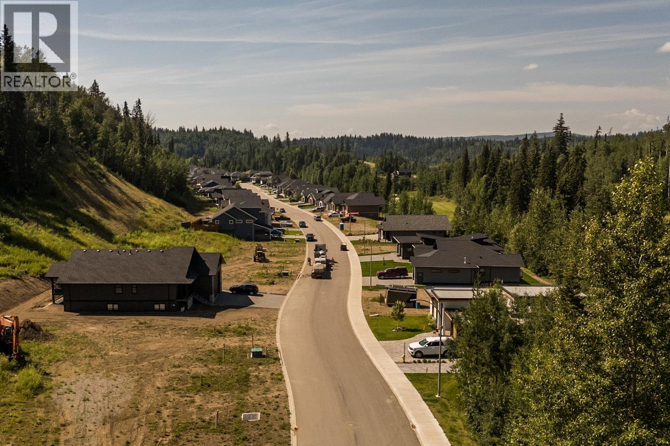 Photo 10 of 10 — 3025 LINKS DRIVE · Prince George, BC