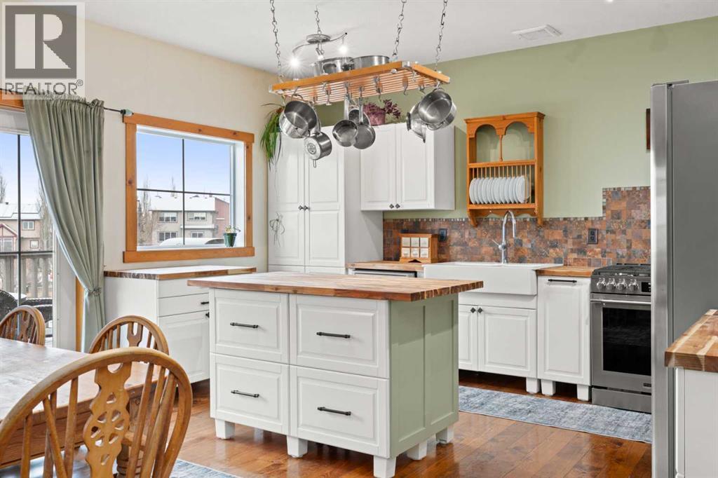 Single Family House for Sale in  Hidden Creek Heights NW Hidden Valley Calgary 