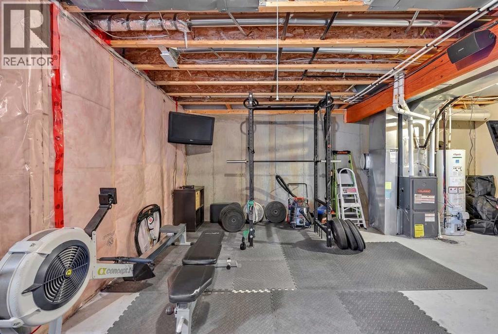 Single Family House for Sale in  Copperpond Landing SE Copperfield Calgary 