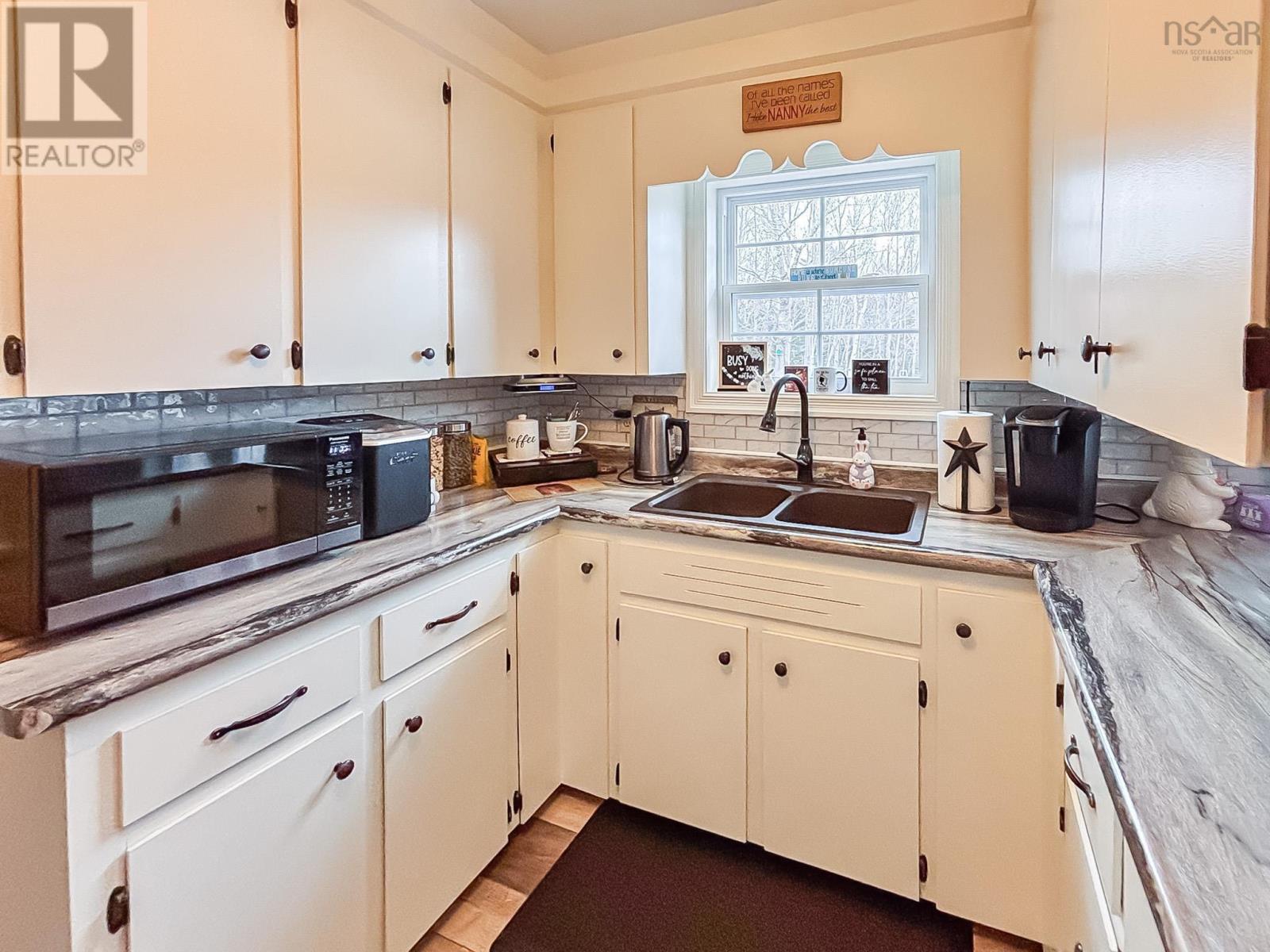 Property 25 of 39 of 660 Pine Grove Road