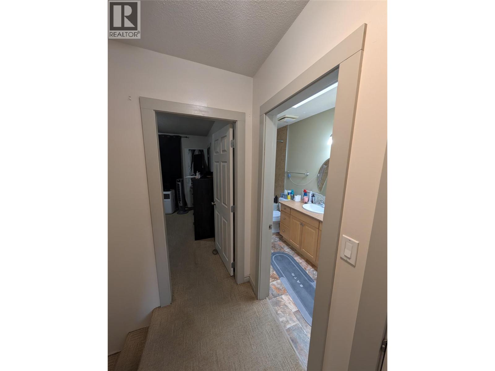 4010 PLEASANT VALLEY Road Unit# C, Vernon
