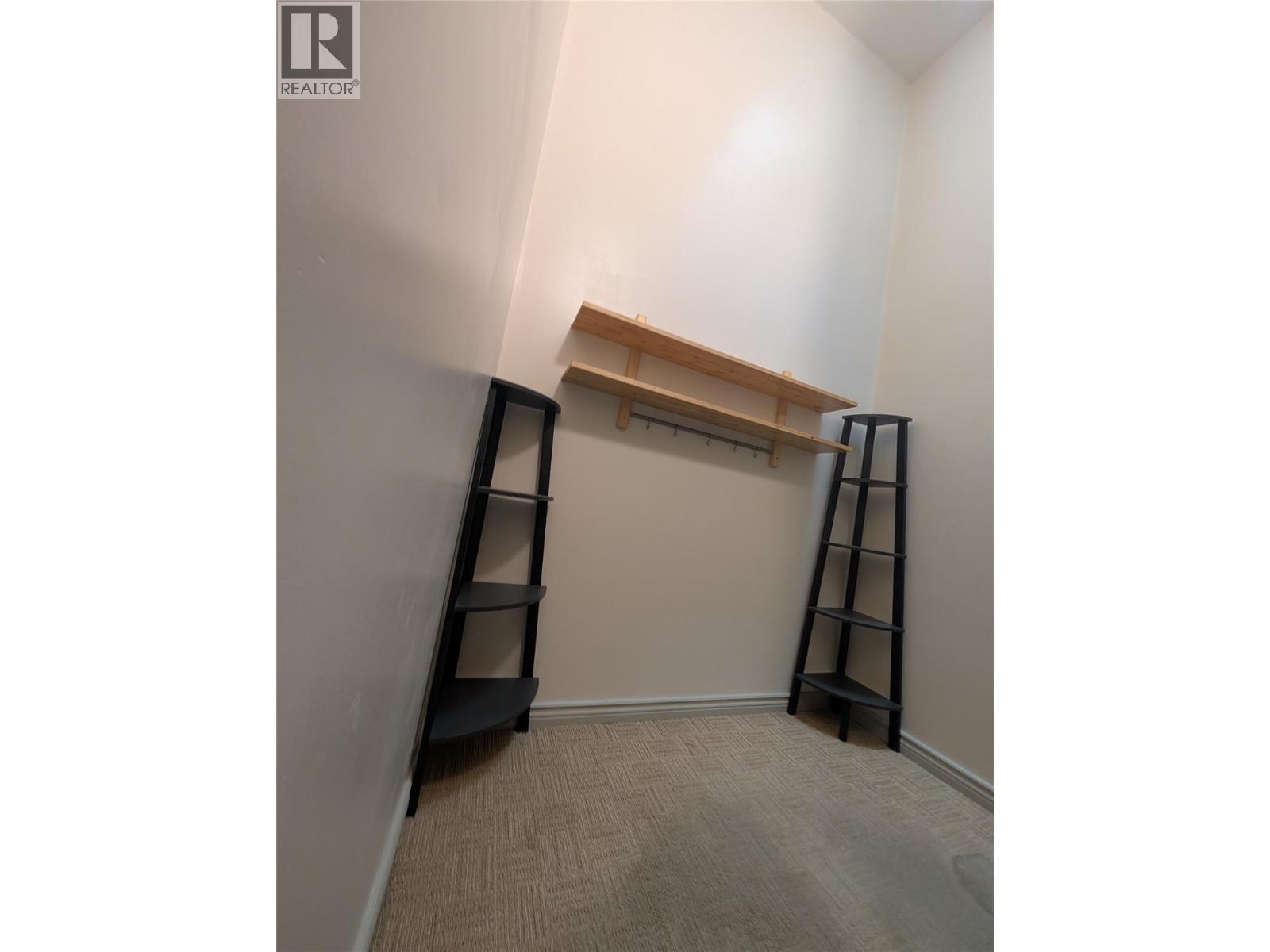 4010 PLEASANT VALLEY Road Unit# C, Vernon