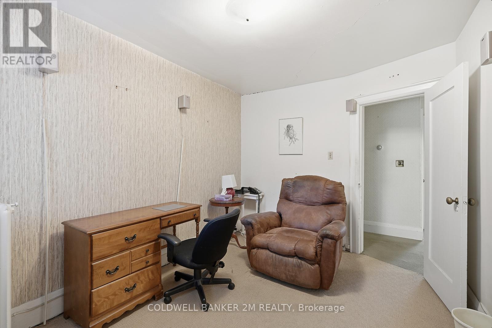 296 BRIAR HILL AVENUE - 27