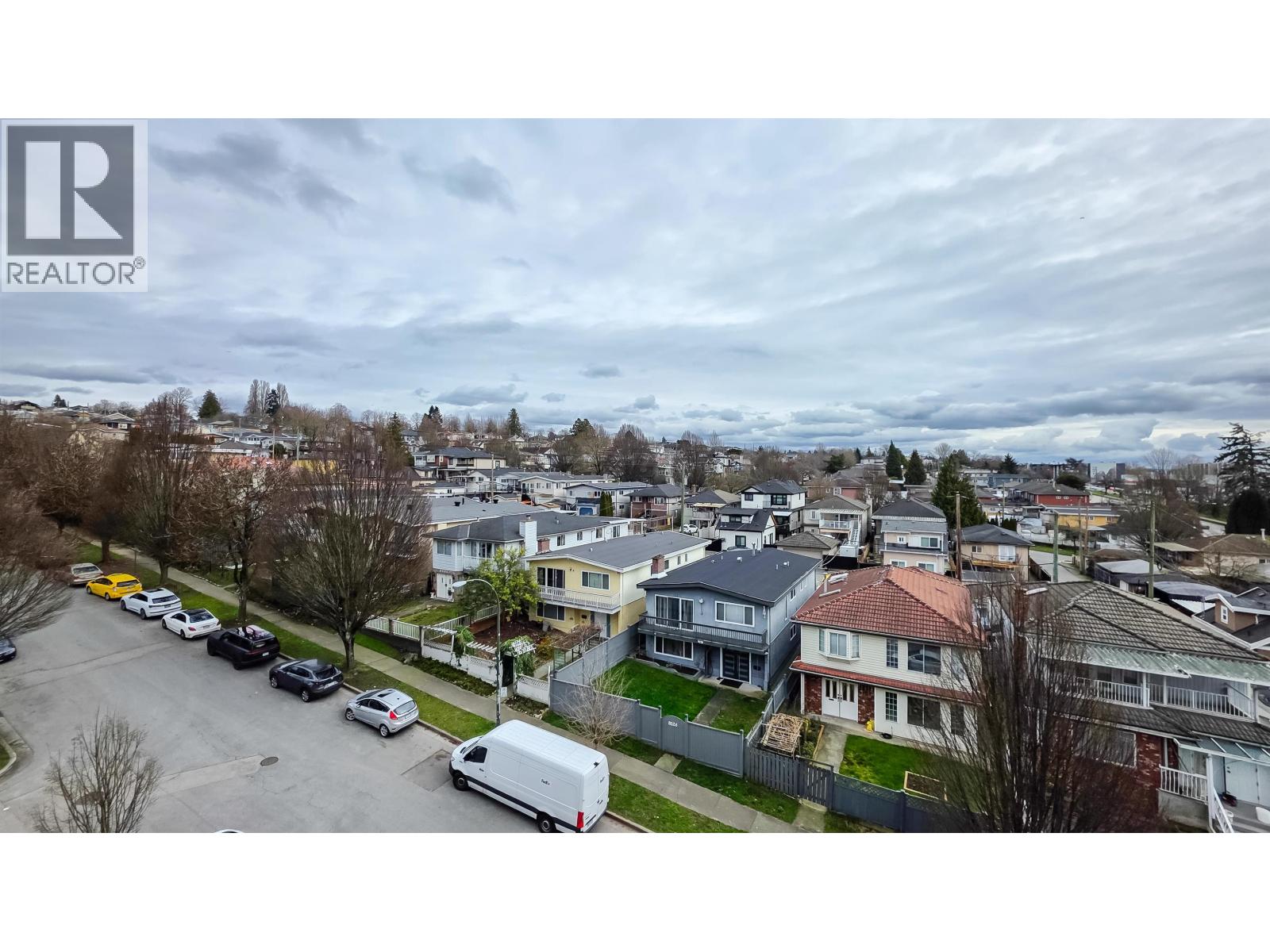 506 8121 CHESTER STREET