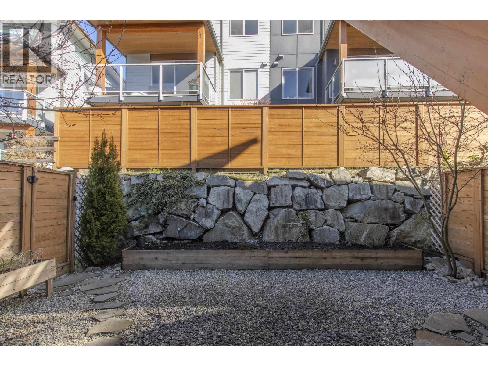 41314 HORIZON DRIVE, Squamish