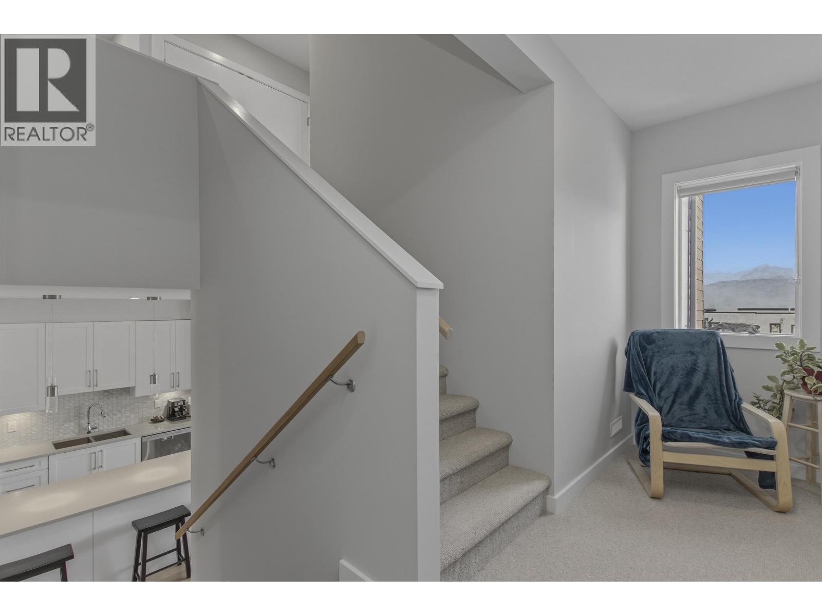 41314 HORIZON DRIVE, Squamish